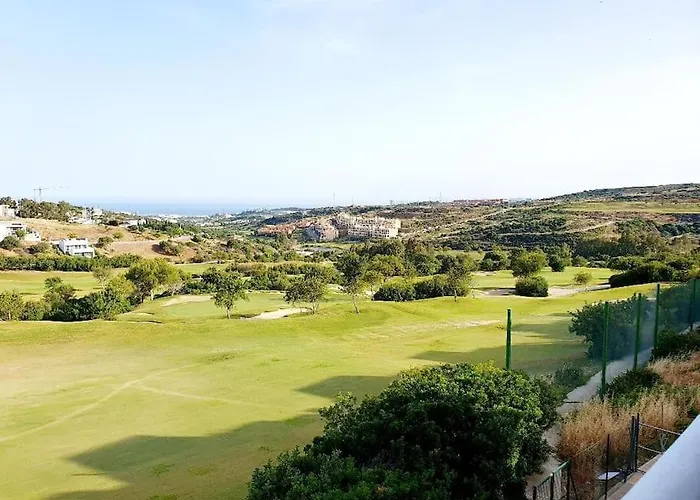 Duplex Frontline Valle Golf 3bed Estepona